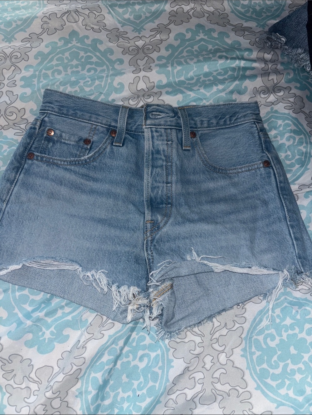 Levi shorts